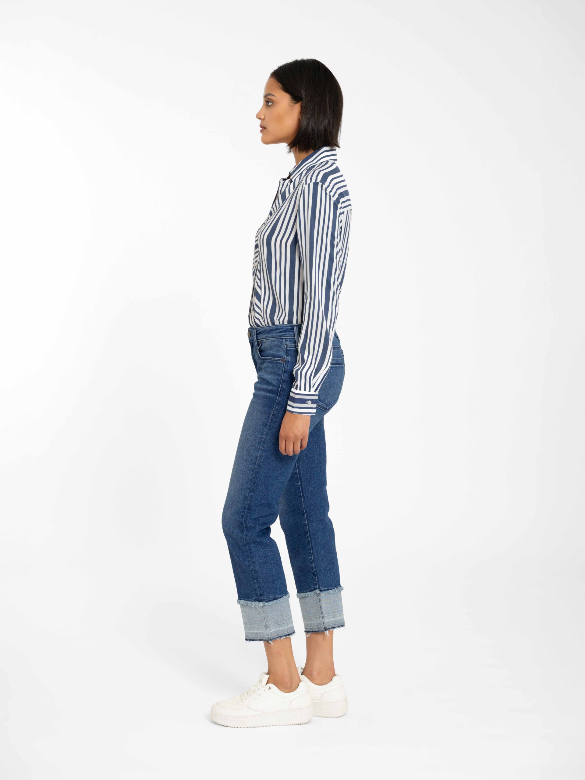 Bowery Crop Straight w/Raw Cuff in Isla